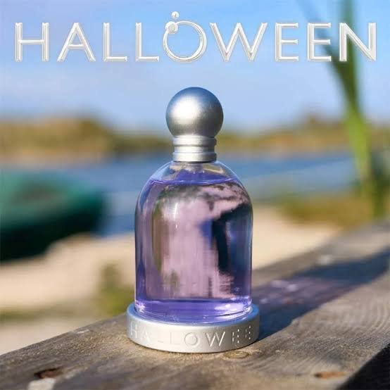 Halloween Eau de Toilette for Women Review: Notes, Longevity, Price and What It Really Smells Like 4 1001122165